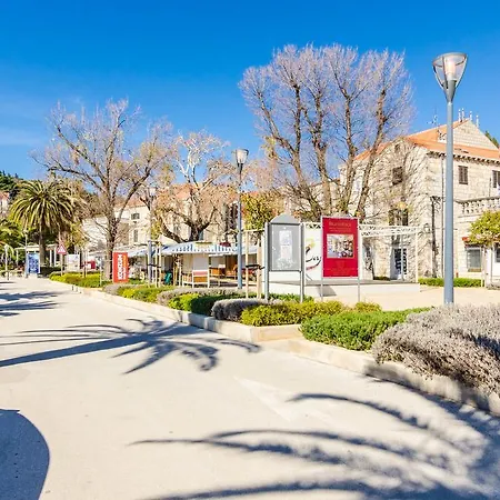Mengula Apartman Cavtat